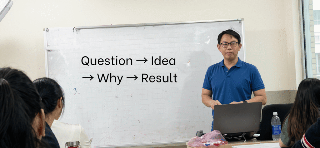 lop luyen thi toeic speaking.jpg